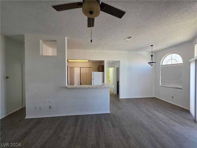 3150 Soft Breezes Drive 2166, Las Vegas, NV 89128