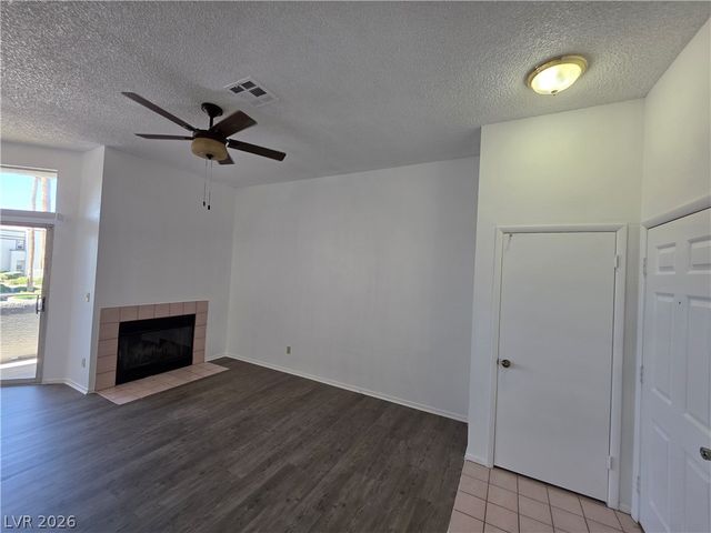 3150 Soft Breezes Drive 2166, Las Vegas, NV 89128