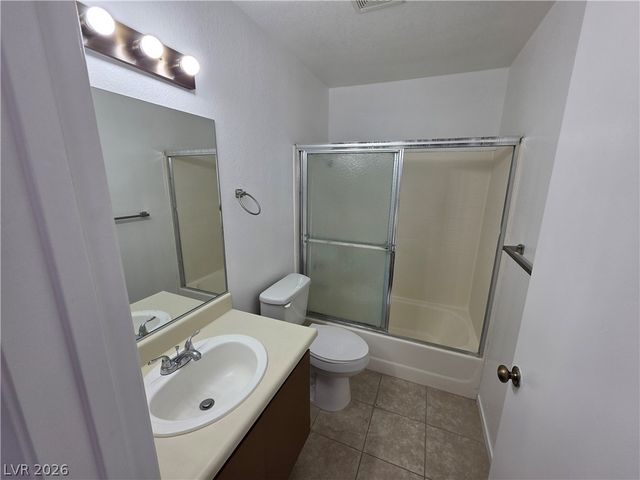 3150 Soft Breezes Drive 2166, Las Vegas, NV 89128