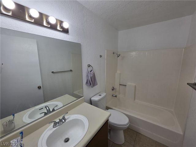 3150 Soft Breezes Drive 2166, Las Vegas, NV 89128