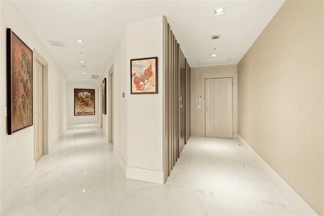 17301 Biscayne Boulevard Ph 7, Aventura, FL 33160