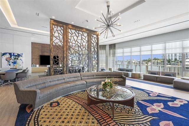 17301 Biscayne Boulevard Ph 7, Aventura, FL 33160