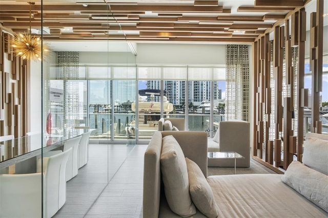 17301 Biscayne Boulevard Ph 7, Aventura, FL 33160