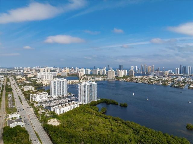 17301 Biscayne Boulevard Ph 7, Aventura, FL 33160