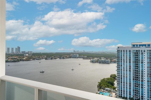 17301 Biscayne Boulevard Ph 7, Aventura, FL 33160
