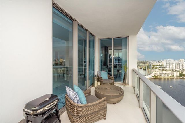 17301 Biscayne Boulevard Ph 7, Aventura, FL 33160