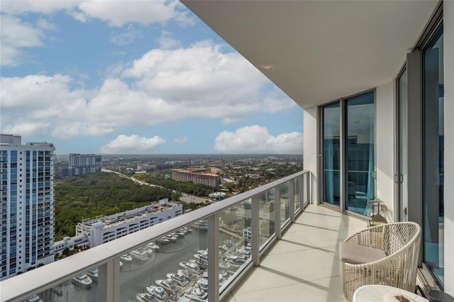 17301 Biscayne Boulevard Ph 7, Aventura, FL 33160