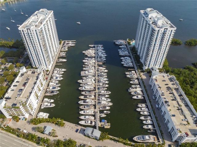 17301 Biscayne Boulevard Ph 7, Aventura, FL 33160