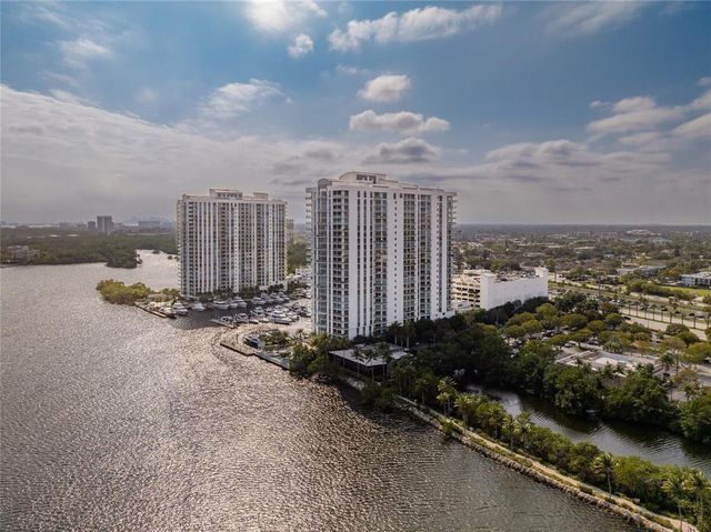 17301 Biscayne Boulevard Ph 7, Aventura, FL 33160