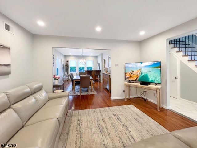 161 W 3Rd St, Clifton City, NJ 07011