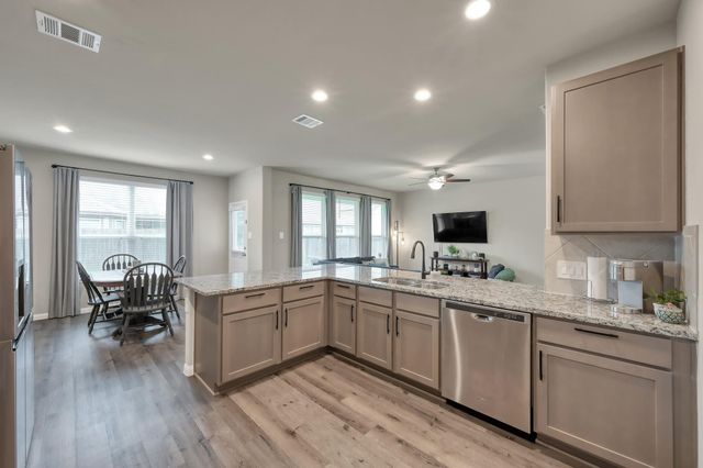 2717 Williams Grove Court, Conroe, TX 77304