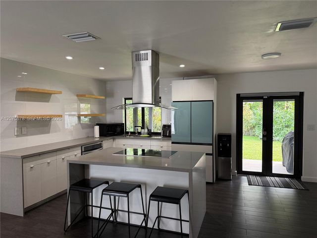 7630 Venetian Street, Miramar, FL 33023