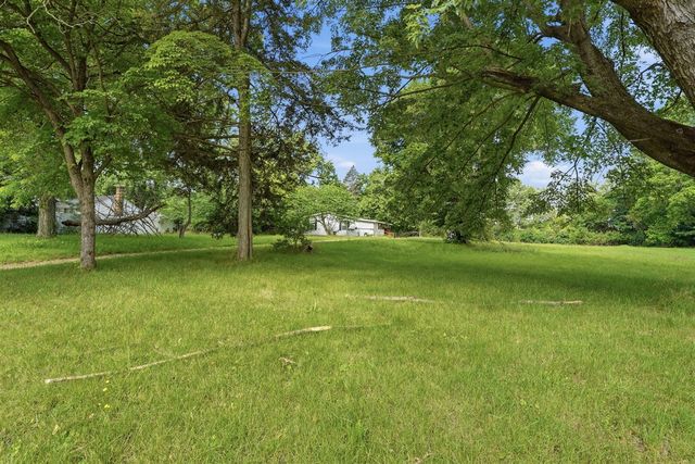 1260 S 13th Street, Niles, MI 49120