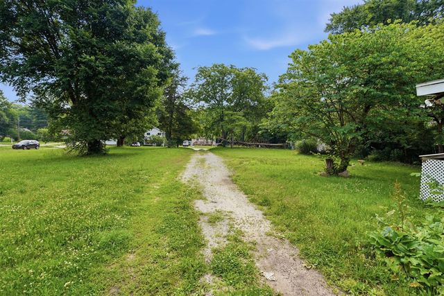 1260 S 13th Street, Niles, MI 49120