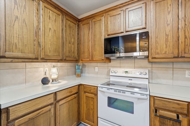 5621 Swords Drive, Fort Worth, TX 76137