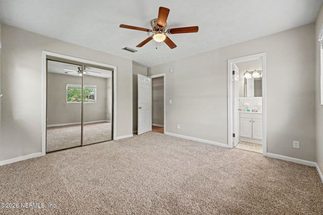 1456 DANBURY Road, Jacksonville, FL 32205