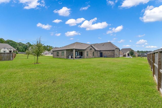 12226 Seagrape Lane, Conroe, TX 77304