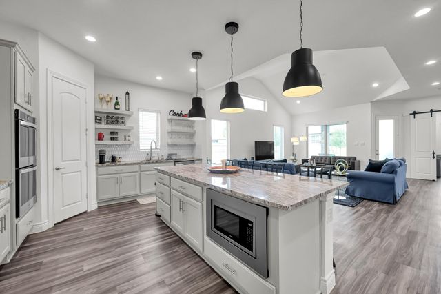 12226 Seagrape Lane, Conroe, TX 77304