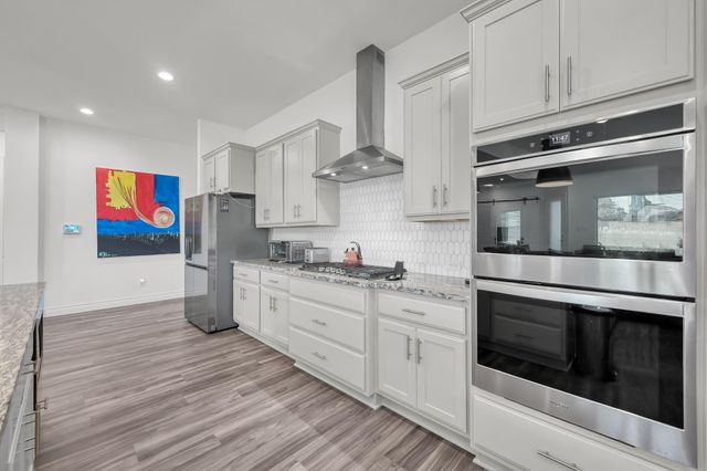 12226 Seagrape Lane, Conroe, TX 77304