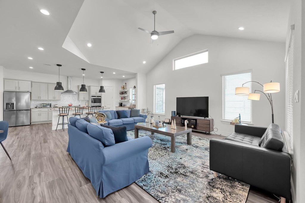 12226 Seagrape Lane, Conroe, TX 77304