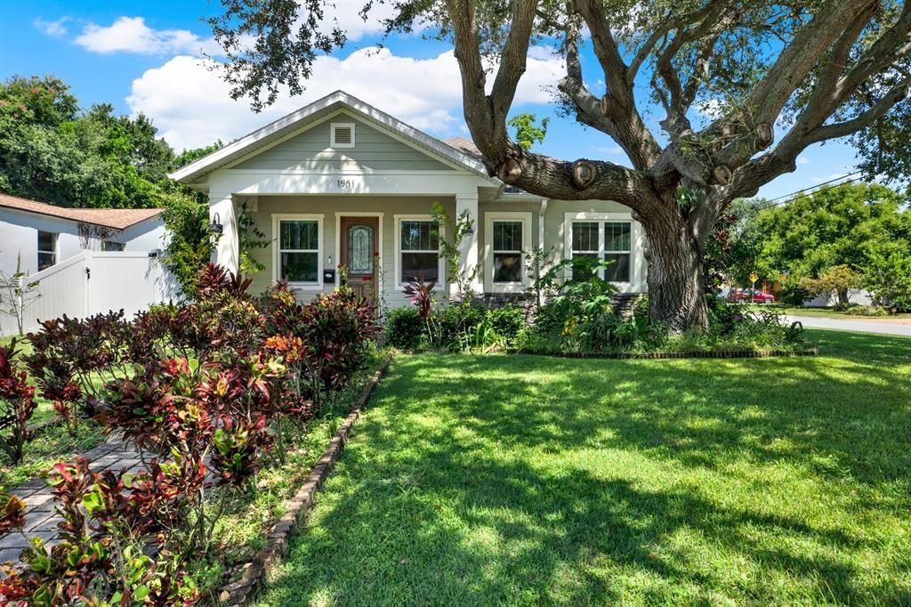 1901 25TH AVENUE N, St Petersburg, FL 33713