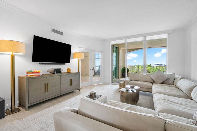 3740 S Ocean Boulevard 407, Highland Beach, FL 33487