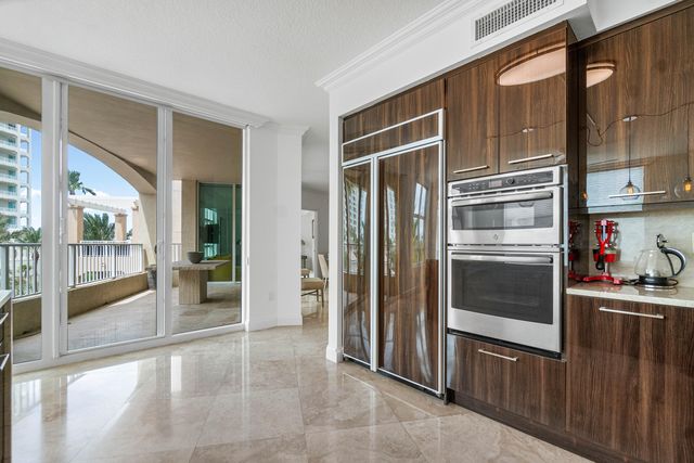 3740 S Ocean Boulevard 407, Highland Beach, FL 33487