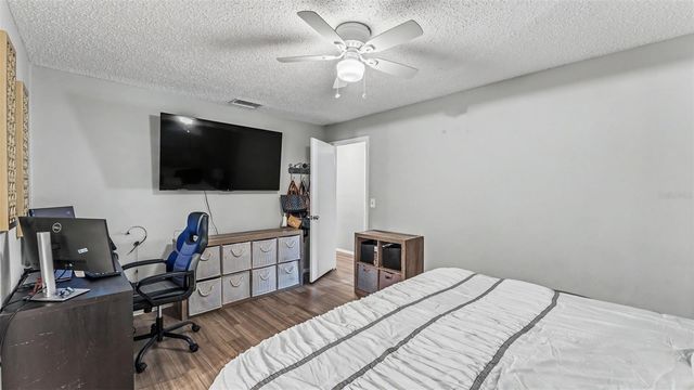 1309 CINNAMON WAY W, Lakeland, FL 33801