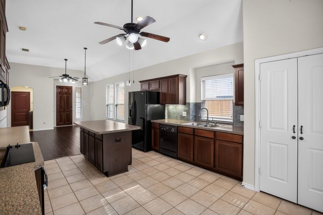 8418 Timberbrook Lane, Dallas, TX 75249