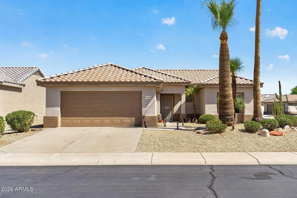 16028 W AUTUMN SAGE Drive, Surprise, AZ 85374