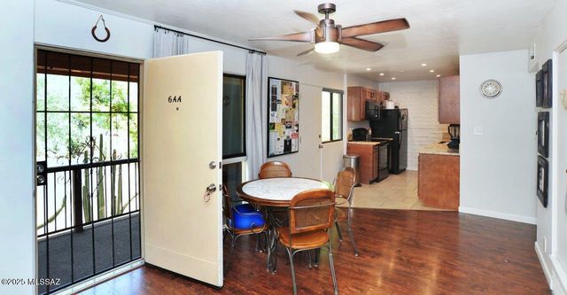 6 W Greenock Dr Apt Aa, Tucson, AZ 85737