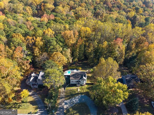 10905 Shallowford Road, Roswell, GA 30075