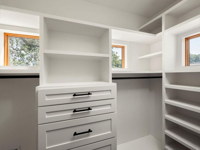 2000 Wilson ST, Austin, TX 78704