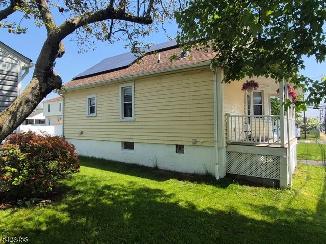 1908 W Camplain Rd, Manville Boro, NJ 08835