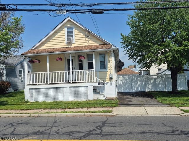 1908 W Camplain Rd, Manville Boro, NJ 08835