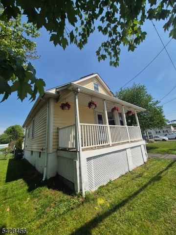 1908 W Camplain Rd, Manville Boro, NJ 08835