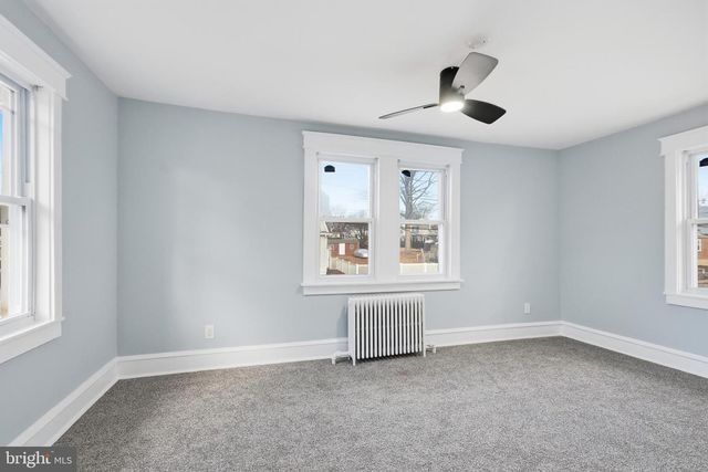 1821 SHALLCROSS AVE, Folcroft, PA 19032