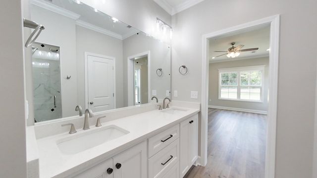 2032 Lexington Avenue, Bainbridge, GA 39817