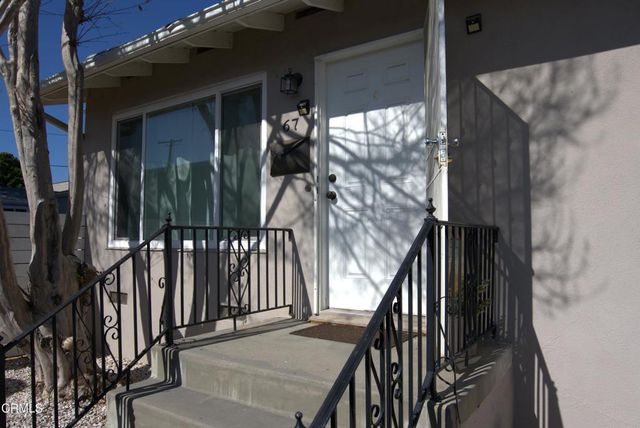 65 ,67,71, College Drive, Ventura, CA 93003