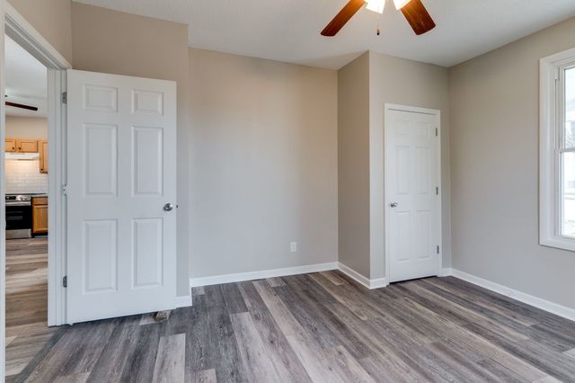 68 N Main St, Springfield, TN 37172