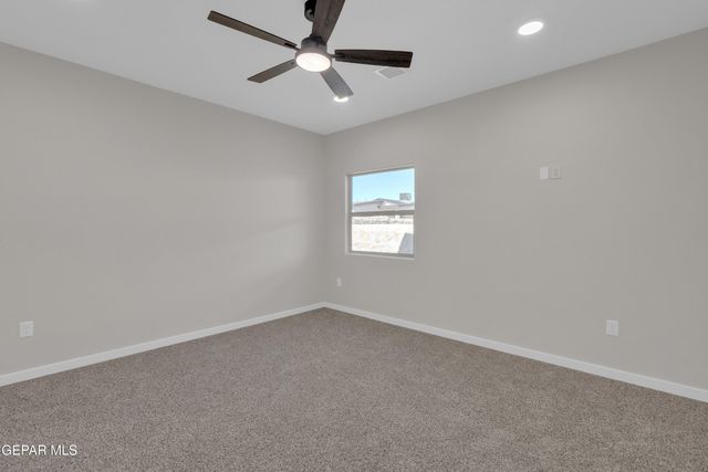 12329 Jack Vowell Way, El Paso, TX 79934