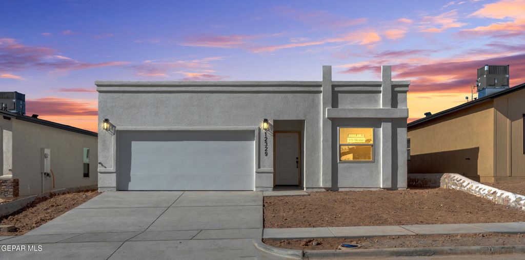 12329 Jack Vowell Way, El Paso, TX 79934