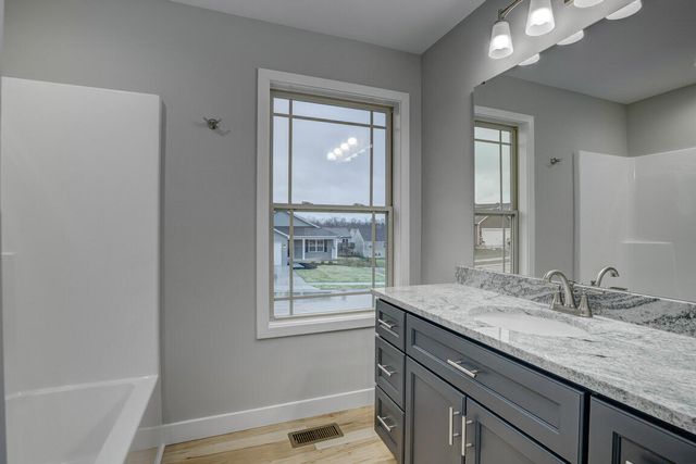 123 Churchill Drive, Williamstown, KY 41097