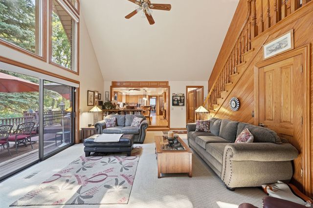 12144 S MOUNTAIN SHADOW RD, Sandy, UT 84092