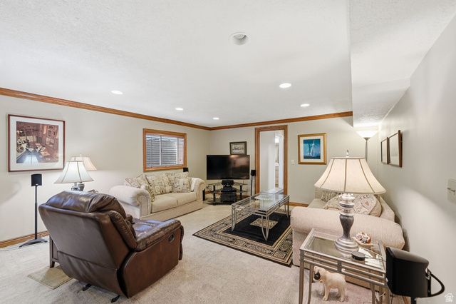 12144 S MOUNTAIN SHADOW RD, Sandy, UT 84092