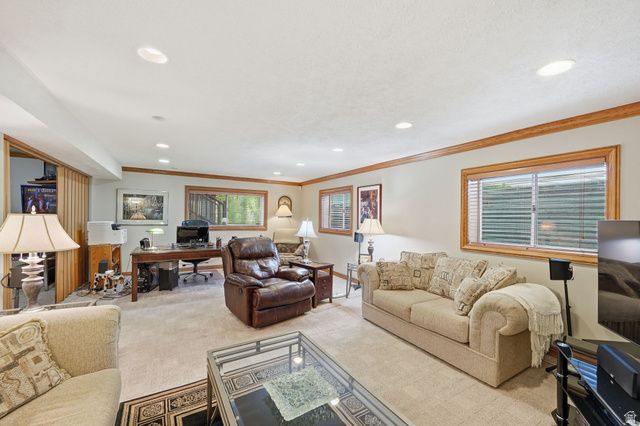 12144 S MOUNTAIN SHADOW RD, Sandy, UT 84092