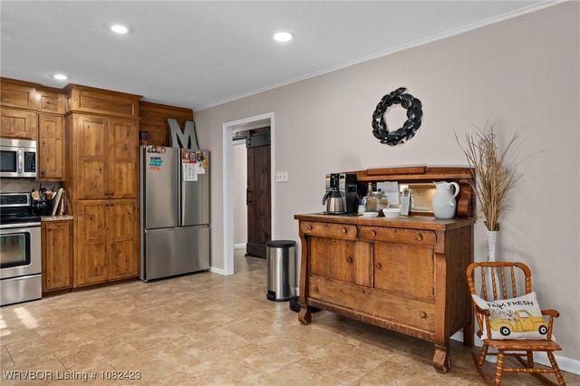 533 S Arkansas Avenue, Van Buren, AR 72956
