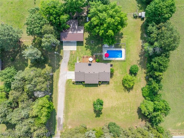 533 S Arkansas Avenue, Van Buren, AR 72956