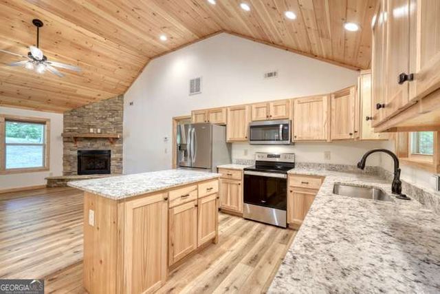 35 Prospect Road, Blairsville, GA 30512