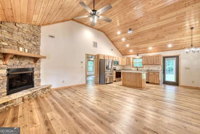 35 Prospect Road, Blairsville, GA 30512